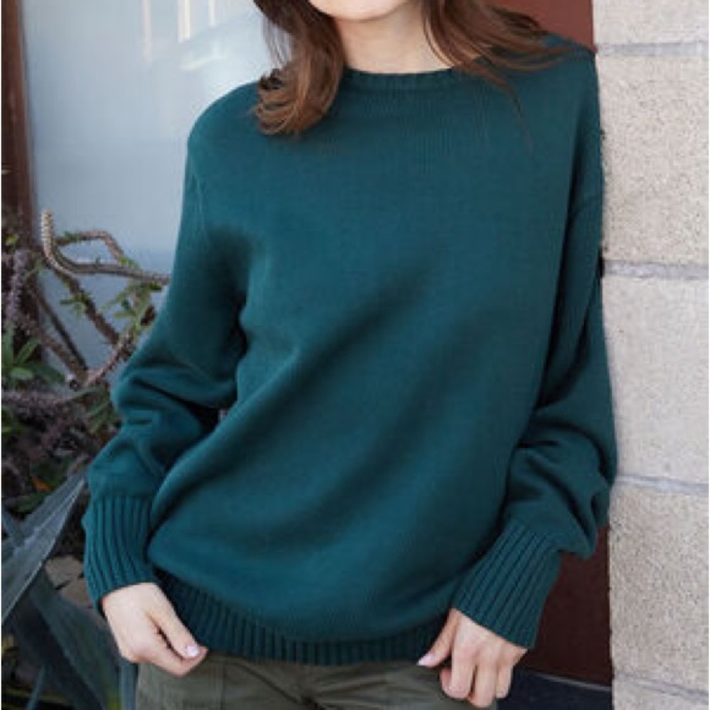 Brandy Melville Green Brianna Sweater